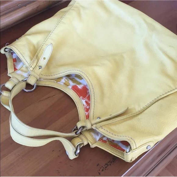 Cole Haan handbag - Picture 3 of 8